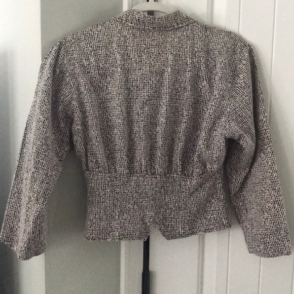 Vintage 1980s black and beige cropped jacket - Picture 4 of 4